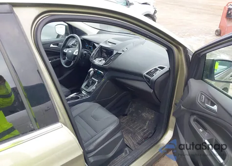 2013 Ford Escape Titanium из США, поврежденный, VIN 1FMCU9J99DUB53876